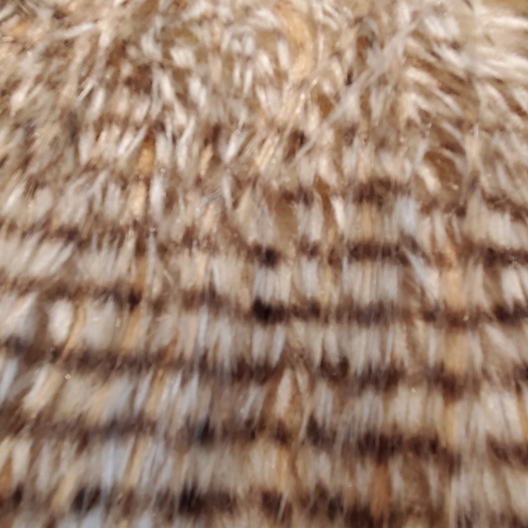 Self Esteem faux fur vest. Sz med. Tan. Open - Picture 7 of 7